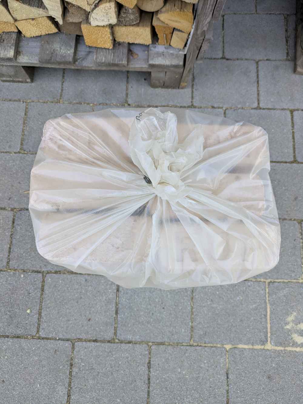 Briketts eckig   25 kg Sack